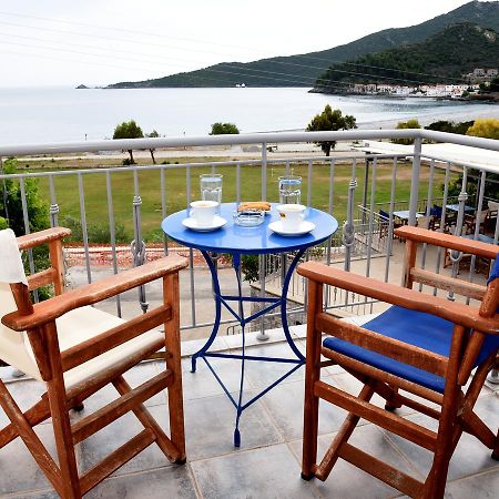 Avra Hotel Kyparission Luaran gambar