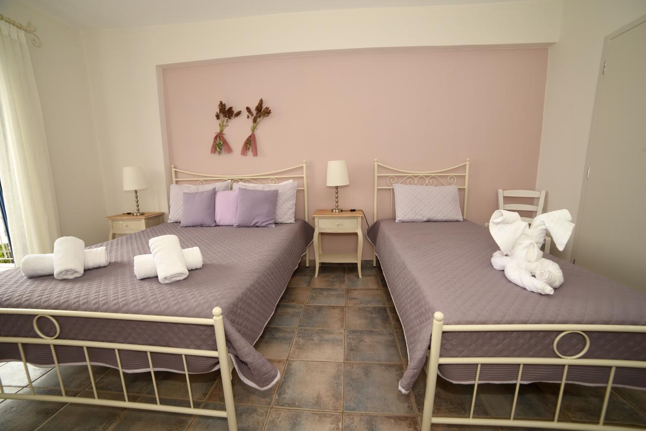 Avra Hotel Kyparission Luaran gambar